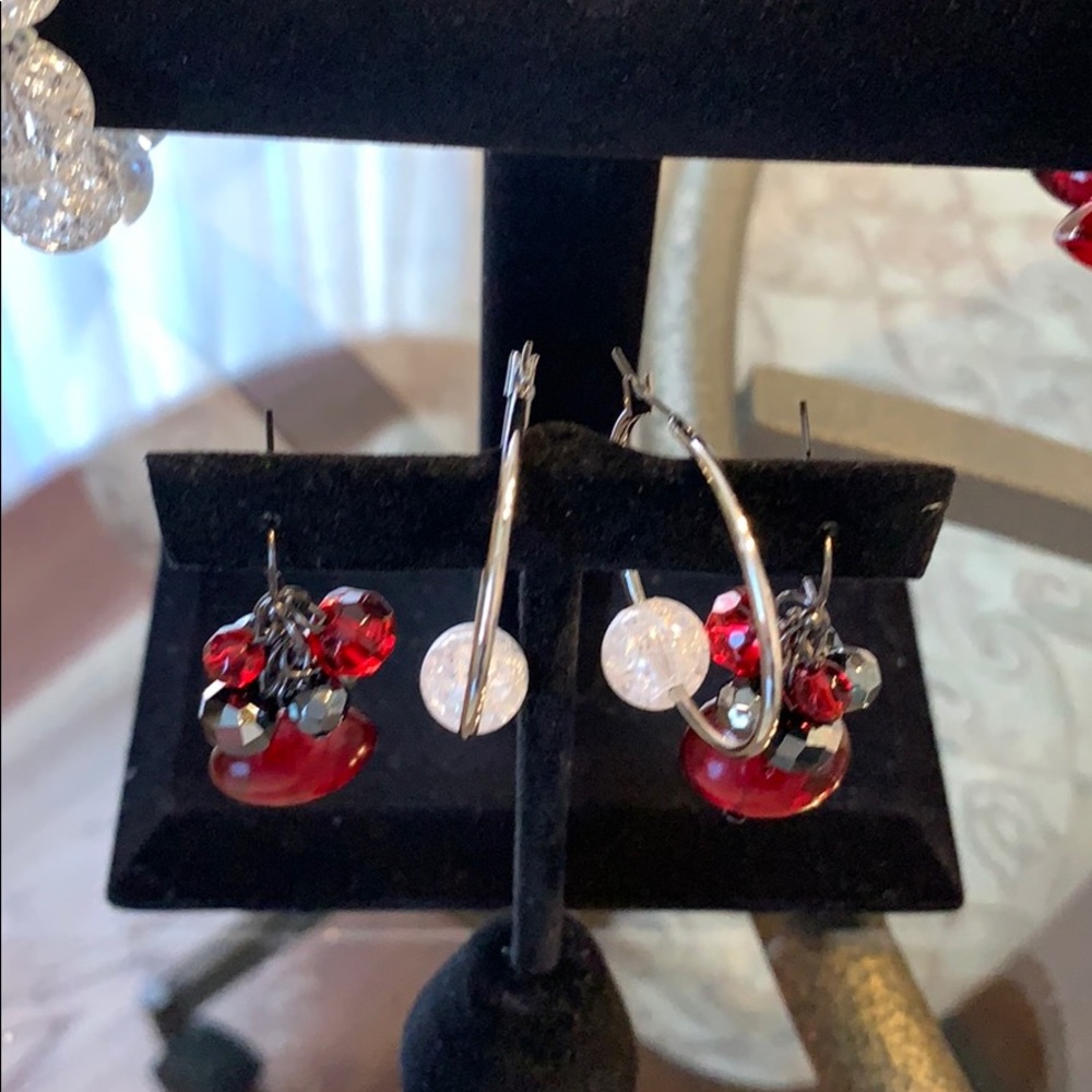 Jewelry - Picture 2 of 6